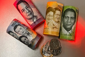 Peso sinks on mixed US jobs data