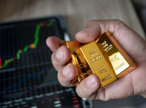 Gold prices surge amid geopolitical uncertainty in 2024