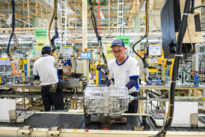 PHL motor vehicle production jumps 35% in Aug.