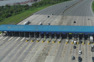 MPTC-SMC tollway merger seen to finalize this month