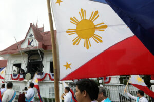 PHL’s economic freedom improves