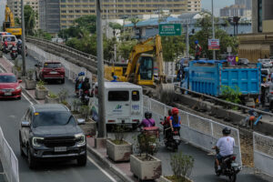 Infrastructure spending jumps 17%