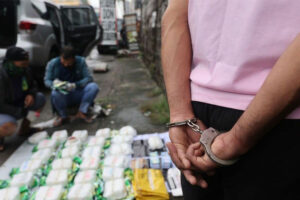 Gov’t shifts anti-drug strategy 