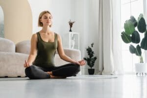 7 Surprising Advantages For Entrepreneurs Who Meditate