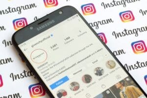 How to Drive More Traffic with Instagram Swipe-Up Feature