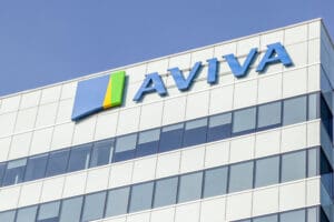 Aviva agrees £3.7bn deal to acquire Direct Line, forming a UK motor insurance powerhouse