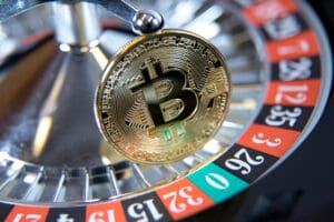 Crypto Gambling vs. Traditional Online Casinos: Which is Better?