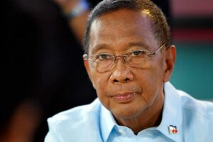 Sandiganbayan clears ex-VP Binay, son of graft over P1.3-B school building