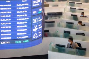 Philippine shares climb on PMI, bargain hunting