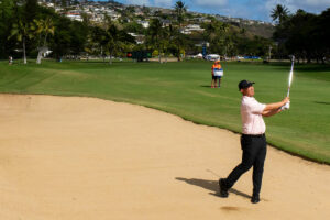 Golfer Hoey slides to 29th in Sony Open