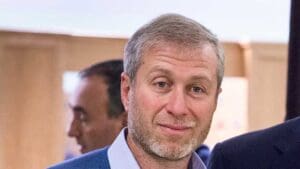 Abramovich faces fresh calls for HMRC probe over potential £1bn tax bill