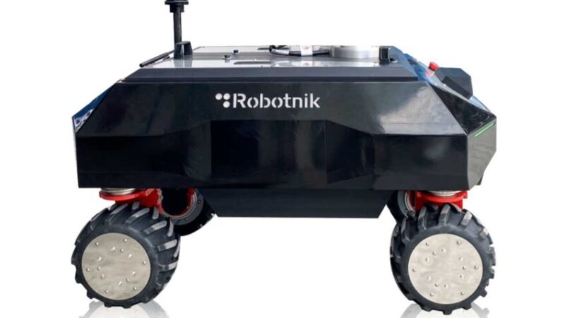 Autonomous & Industrial Mobile Robots Revolutionizing Industry