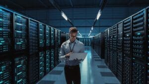 Key Benefits of High-Performance Dedicated Servers for AI and Machine Learning