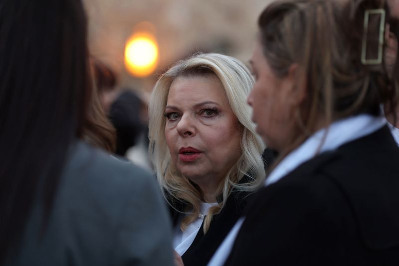 Overheard on mic, Netanyahu’s wife says ‘fewer’ than 24 hostages are still alive in Gaza