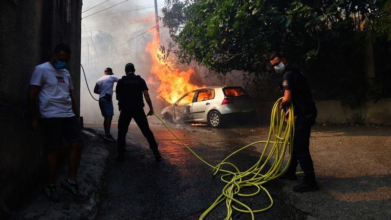 Wildfire threatens Marseille, shuts down airport in southern France