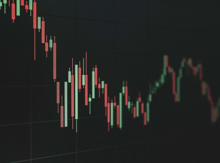 Crypto Market Update: Crypto Market Sheds 2025 Gains, UNDP Launches Blockchain Training