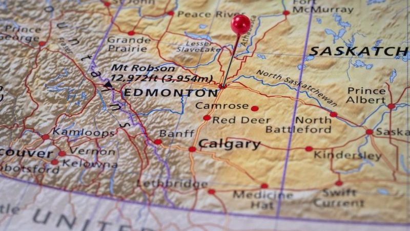 Canada-Alberta Pact: Boosting Oil Exports and Clean Energy