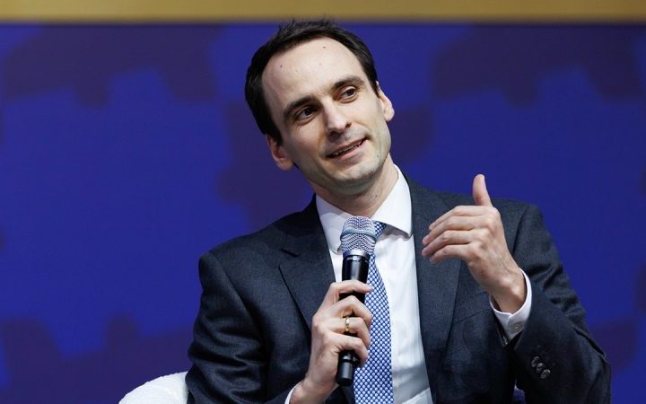 White House official presses allies to free AI from innovation-killing regulations