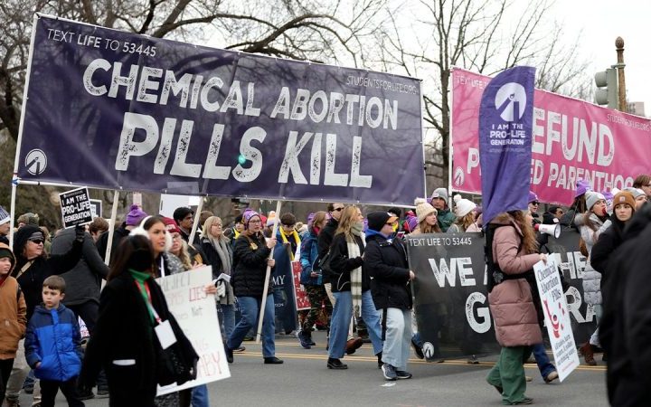 Pro-life organization calls on HHS and FDA to suspend abortion pill approval, tighten safety rules