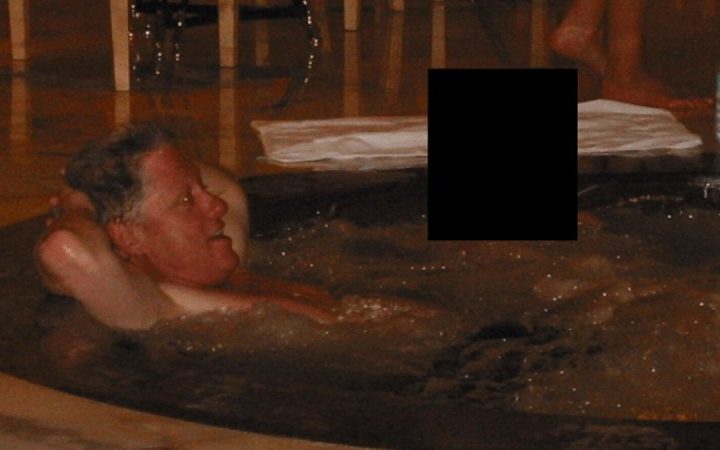 Bill Clinton comes out swinging against Comer for rejecting public Epstein hearing: ‘Stop playing games’