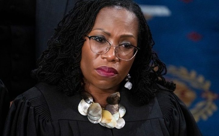 Jackson-Kavanaugh tensions surface in candid exchange over Supreme Court ‘shadow docket’